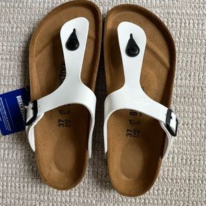 NIB Birkenstock “Patent White” Gizeh Thong Sandals